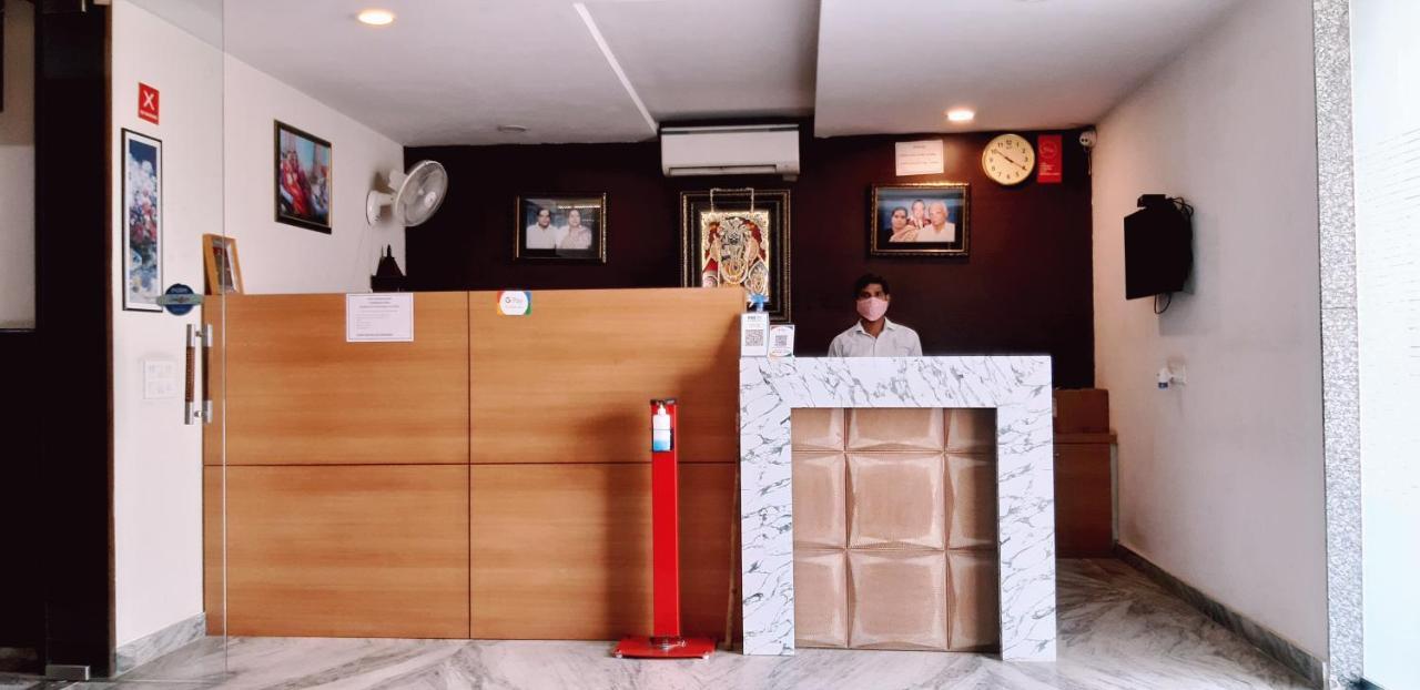 Hotel Sar Kamla Dham Skd Vrindavan Fully Vaccinated Staff 外观 照片